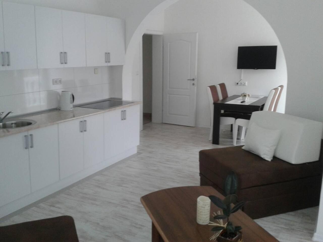 Merci Apartment *